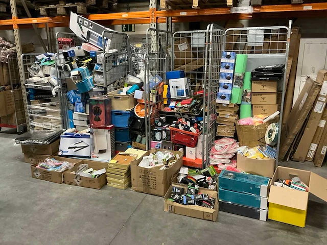 Partij diverse items - afbeelding 1 van  20