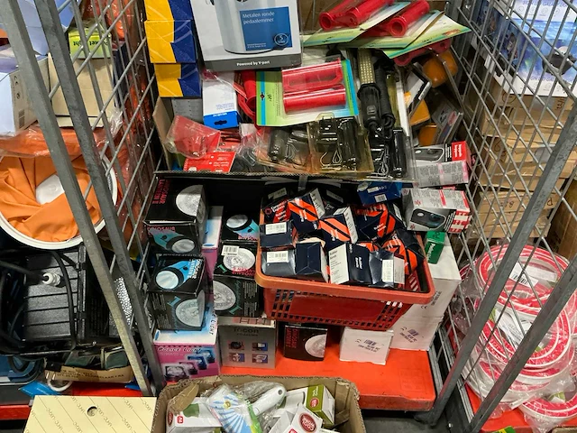 Partij diverse items - afbeelding 19 van  20