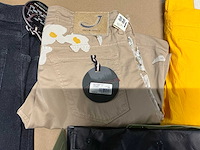 Partij diverse jacob cohen dames & heren broeken (57x) - afbeelding 16 van  20