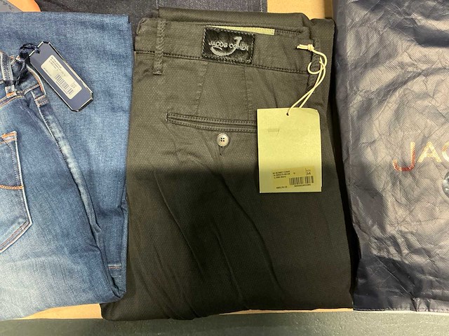Partij diverse jacob cohen dames & heren broeken (57x) - afbeelding 17 van  20