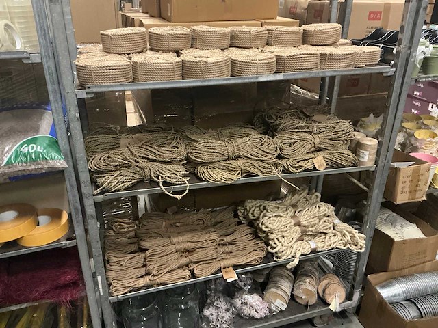 Partij diverse jute touw/seagrass twisted/raw kordels/overige (108x) - afbeelding 1 van  16