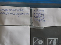 Partij diverse kaas snij-onderdelen o.a. boska cheese-o-matic snijdraden voor kaassnijmachine - afbeelding 4 van  13