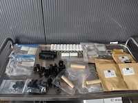Partij diverse kaas snij-onderdelen o.a. boska cheese-o-matic snijdraden voor kaassnijmachine - afbeelding 1 van  13