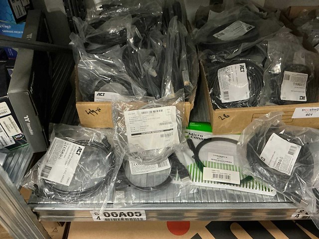 Partij diverse kabels (174x) - afbeelding 3 van  9