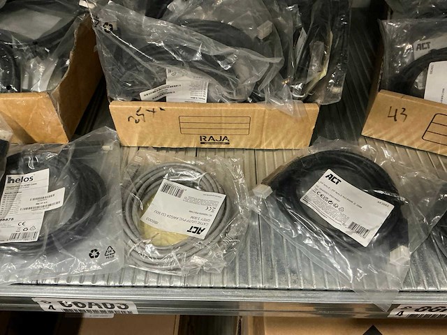 Partij diverse kabels (174x) - afbeelding 7 van  9