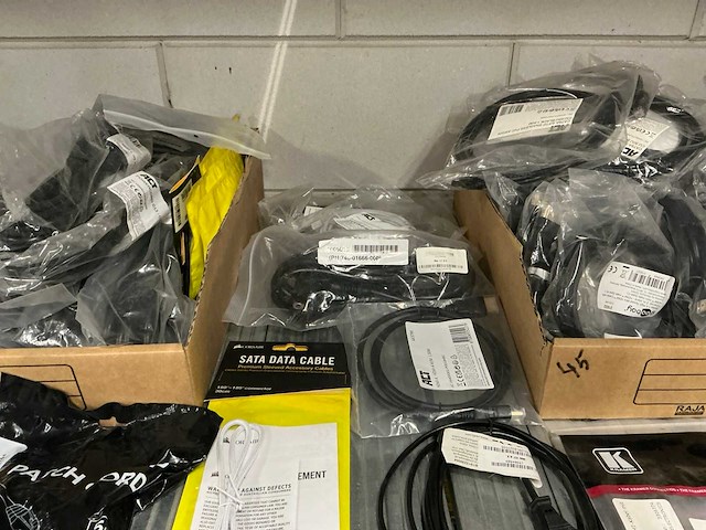 Partij diverse kabels (175x) - afbeelding 8 van  11