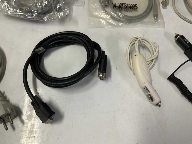 Partij diverse kabels - afbeelding 8 van  13