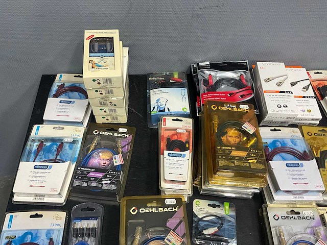 Partij diverse kabels - afbeelding 10 van  15