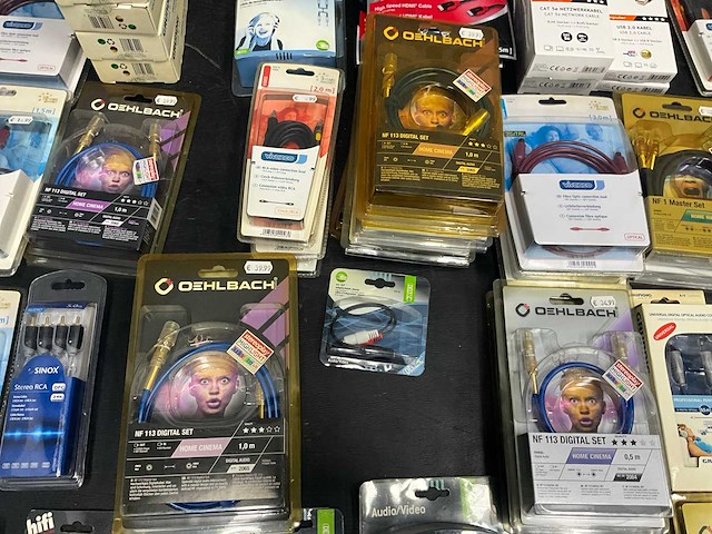 Partij diverse kabels - afbeelding 13 van  15