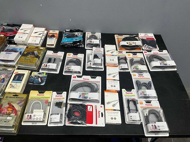 Partij diverse kabels - afbeelding 3 van  15