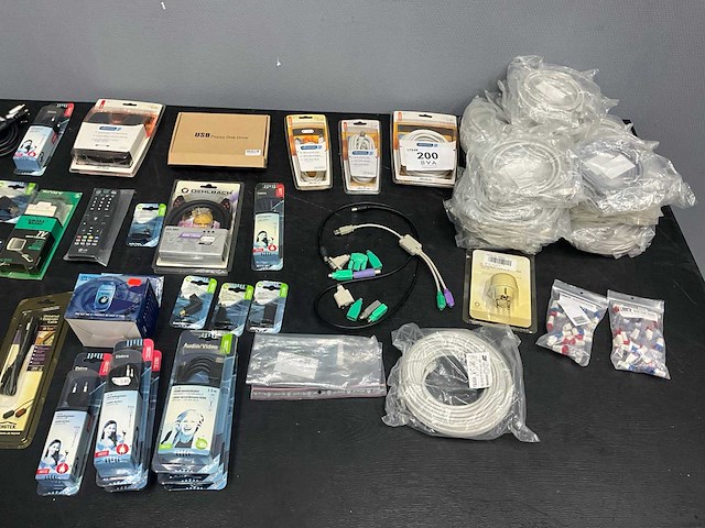 Partij diverse kabels - afbeelding 3 van  11