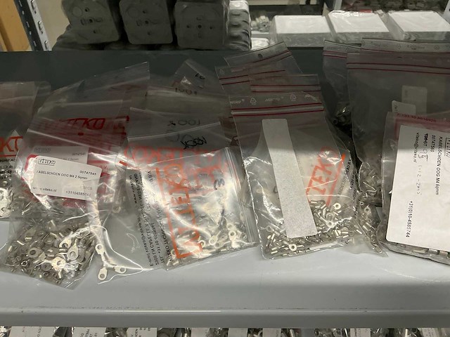 Partij diverse kabelschoenen - afbeelding 5 van  41