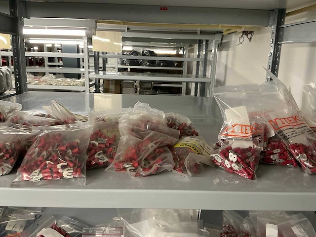 Partij diverse kabelschoenen - afbeelding 18 van  41