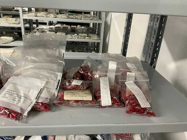 Partij diverse kabelschoenen - afbeelding 19 van  41