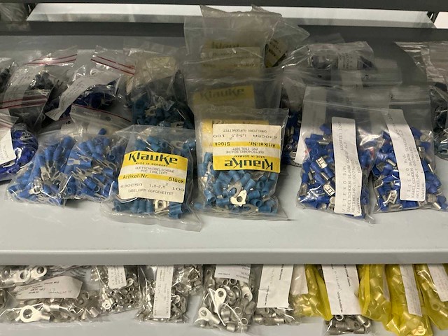 Partij diverse kabelschoenen - afbeelding 27 van  41