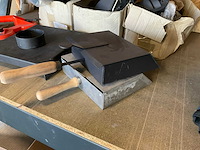 Partij diverse kachel onderdelen - afbeelding 2 van  5