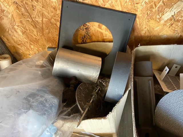 Partij diverse kachel onderdelen - afbeelding 5 van  5