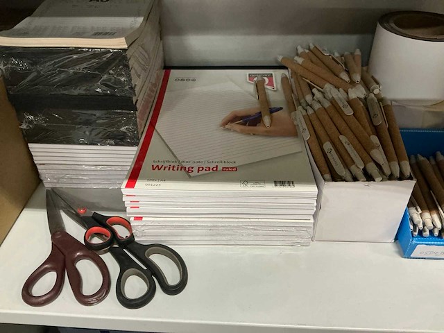 Partij diverse kantoorartikelen - afbeelding 4 van  5