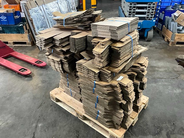 Partij diverse kartonnen dozen - afbeelding 2 van  6