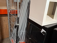 Partij diverse kasten en onderdelen - afbeelding 3 van  7