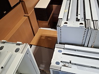 Partij diverse kasten - afbeelding 2 van  12