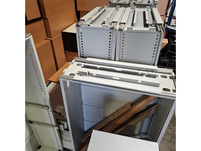 Partij diverse kasten - afbeelding 3 van  12