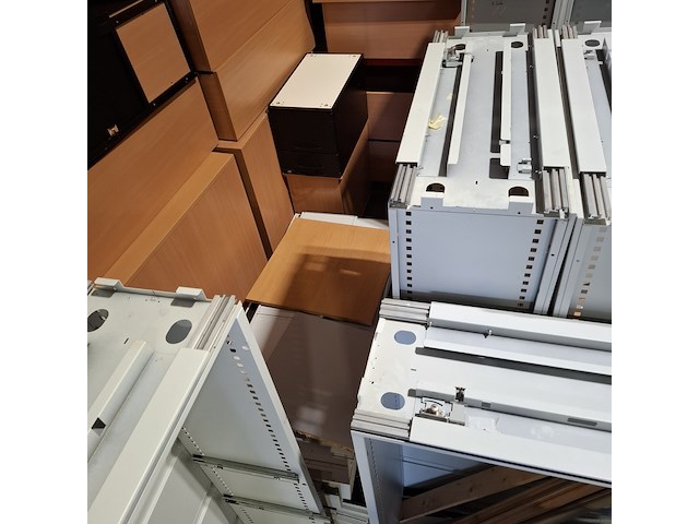 Partij diverse kasten - afbeelding 2 van  12