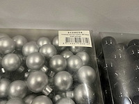Partij diverse kerstballen (145 verpakkingen) - afbeelding 15 van  28