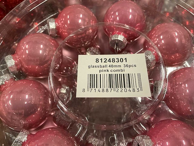 Partij diverse kerstballen (145 verpakkingen) - afbeelding 17 van  31