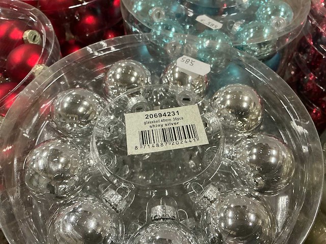 Partij diverse kerstballen (145 verpakkingen) - afbeelding 20 van  31