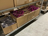 Partij diverse kerstballen op stok/pieken (4500x) - afbeelding 1 van  9