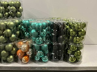 Partij diverse kerstballen unbreakable&seamless d10cm 9/tube (45 tubes) - afbeelding 3 van  9