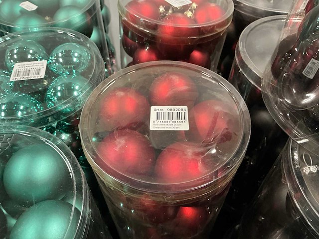 Partij diverse kerstballen unbreakable&seamless d5cm 30/tube (103 tubes) - afbeelding 9 van  11