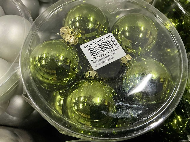 Partij diverse kerstballen unbreakable&seamless d5cm 30/tube (132 tubes) - afbeelding 13 van  19