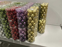 Partij diverse kerstballen unbreakable&seamless d5cm 30/tube (132 tubes) - afbeelding 15 van  19