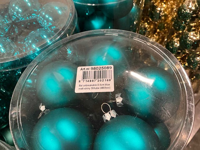Partij diverse kerstballen unbreakable&seamless d5cm 30/tube (132 tubes) - afbeelding 7 van  11