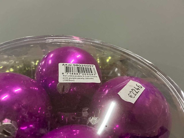Partij diverse kerstballen unbreakable&seamless d7cm 24/tube (56 tubes) - afbeelding 3 van  6