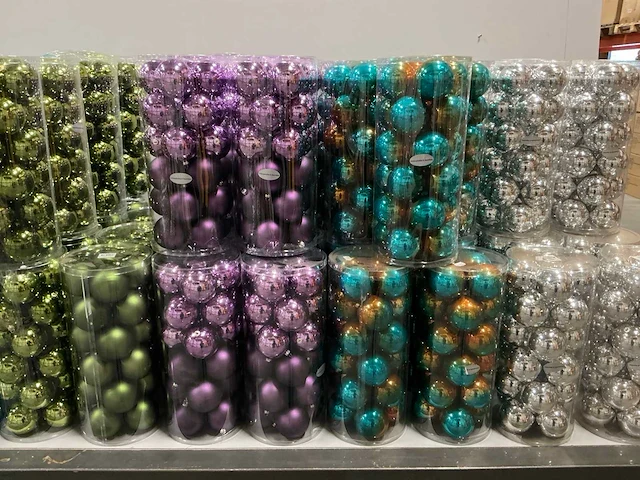 Partij diverse kerstballen unbreakable/seamless d7cm 24/tube (70 tubes) - afbeelding 3 van  15