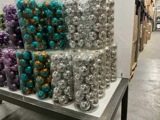 Partij diverse kerstballen unbreakable/seamless d7cm 24/tube (70 tubes) - afbeelding 6 van  15