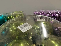 Partij diverse kerstballen unbreakable/seamless d7cm 24/tube (70 tubes) - afbeelding 15 van  15