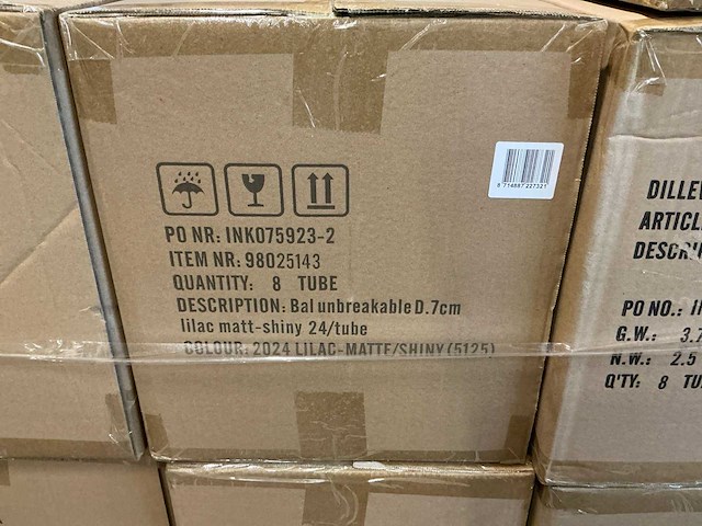 Partij diverse kerstballen unbreakable&seamless d7cm 24/tube (79 tubes) - afbeelding 2 van  12