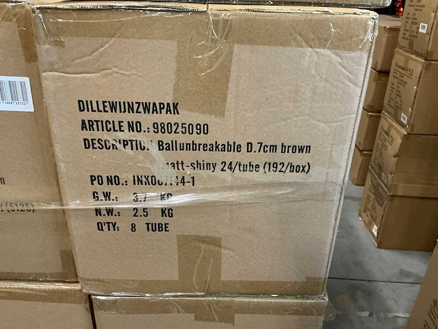 Partij diverse kerstballen unbreakable&seamless d7cm 24/tube (79 tubes) - afbeelding 3 van  12