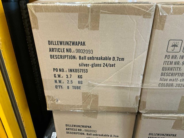 Partij diverse kerstballen unbreakable&seamless d7cm 24/tube (79 tubes) - afbeelding 10 van  10