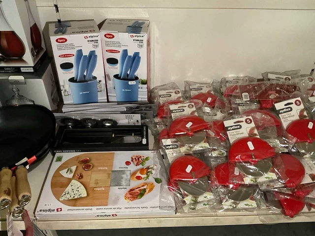 Partij diverse keuken benodigdheden (111x) - afbeelding 6 van  7