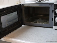 Partij diverse keukenbenodigdheden o.a. sharp magnetron, philips & moulinex uno waterkoker etc. - afbeelding 5 van  6