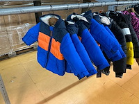 Partij diverse kinderjassen o.a cars/icepeak/etc (96x) - afbeelding 24 van  28