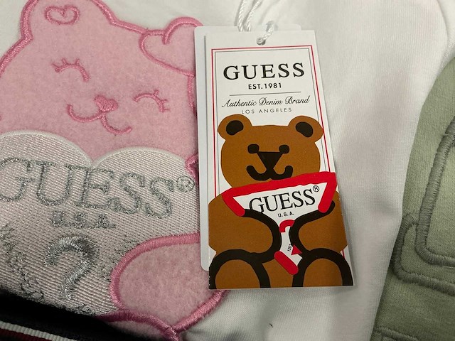 Partij diverse kinderkleding o.a tommyhilfiger/abercrombie/bruunsbazaar/patagonia etc (35x) - afbeelding 2 van  14