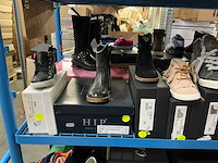 Partij diverse kinderschoenen o.a hip/converse/nike/puma/etc (250x) - afbeelding 4 van  41