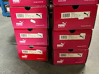 Partij diverse kinderschoenen o.a hip/converse/nike/puma/etc (250x) - afbeelding 37 van  41