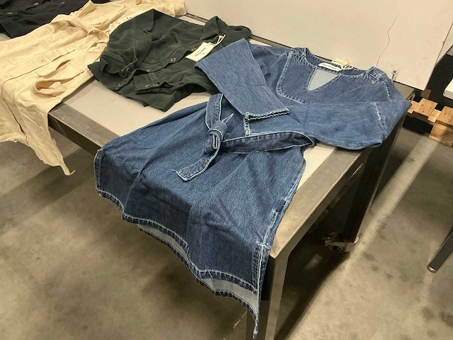 Partij diverse kings of indigo bovenkleding (100x) - afbeelding 6 van  23